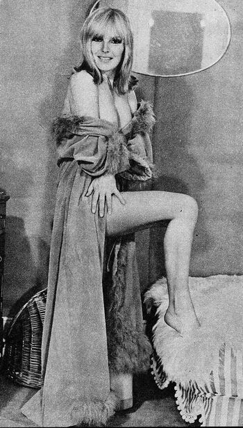 Vintage starlets page leaked private photo uncensored HD quality