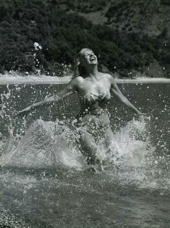 Vintage starlets page leaked private photo uncensored HD quality