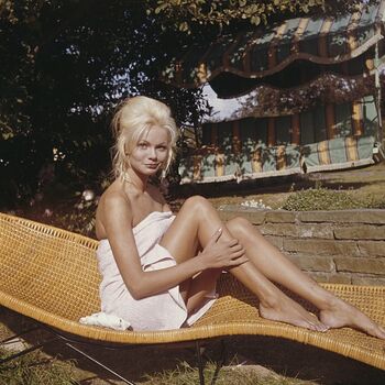 Vintage starlets page leaked private photo uncensored HD quality